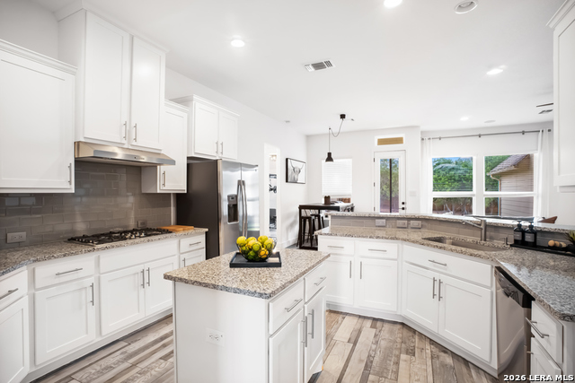 Image 13 of 45 For 145 Mary Ella Dr