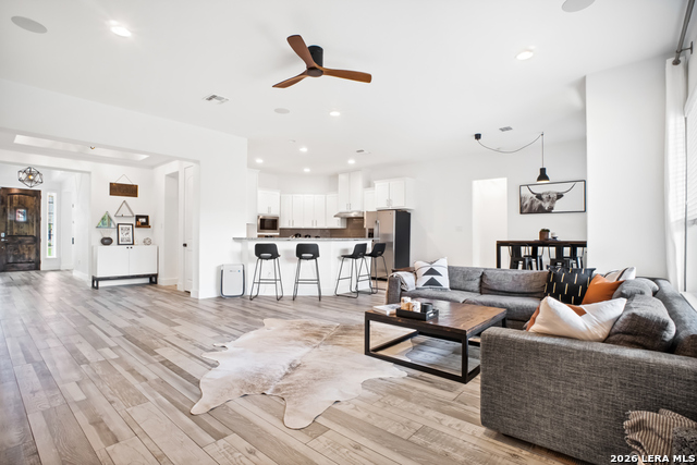 Image 9 of 45 For 145 Mary Ella Dr