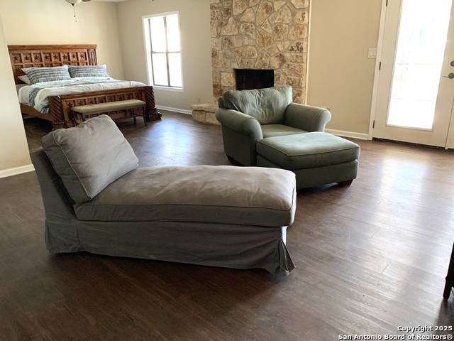 Image 15 of 40 For 1080 Guadalupe