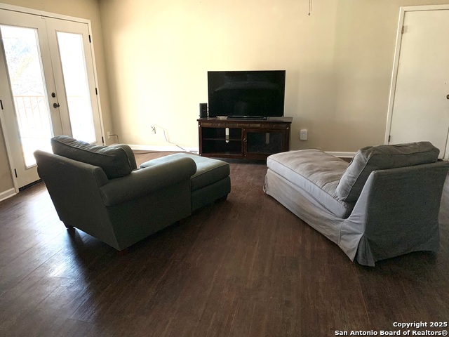 Image 16 of 40 For 1080 Guadalupe