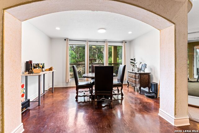 Image 7 of 45 For 17132 Bandera Rd