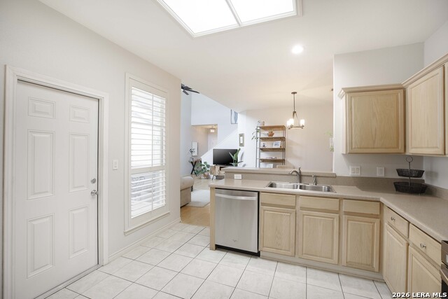 Image 13 of 32 For 130 Oakwell Farms Parkway