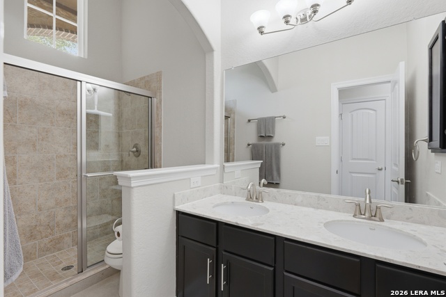 Image 33 of 56 For 12519 Lexi Petal