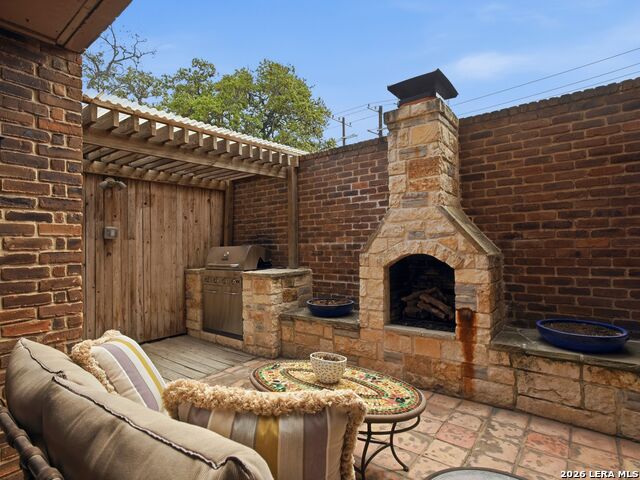 Image 16 of 29 For 8103 New Braunfels Ave N 1