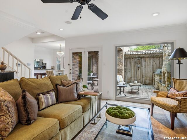 Image 9 of 29 For 8103 New Braunfels Ave N 1