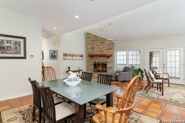 Image 14 of 54 For 8 Clermont Ct