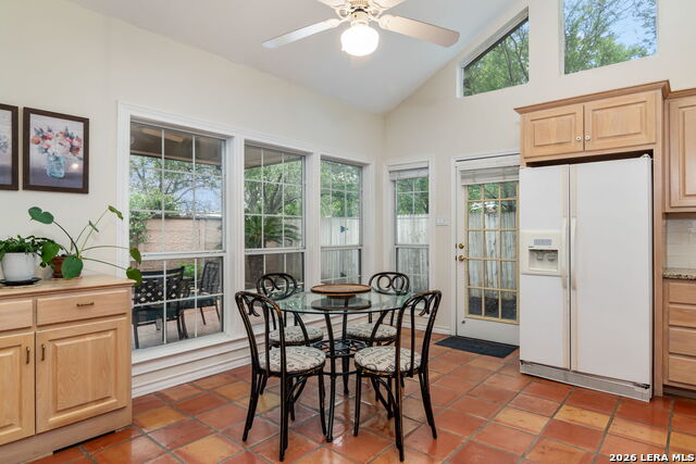 Image 20 of 54 For 8 Clermont Ct