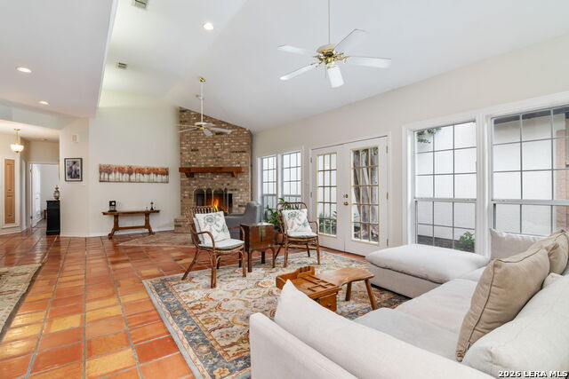 Image 5 of 54 For 8 Clermont Ct