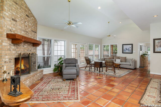 Image 7 of 54 For 8 Clermont Ct