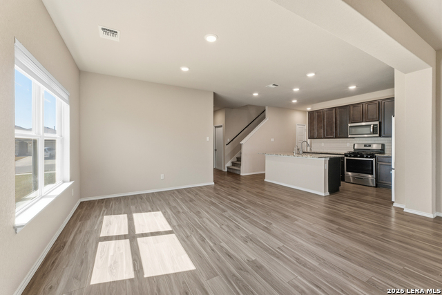 Image 15 of 44 For 513 Chelson Hunt