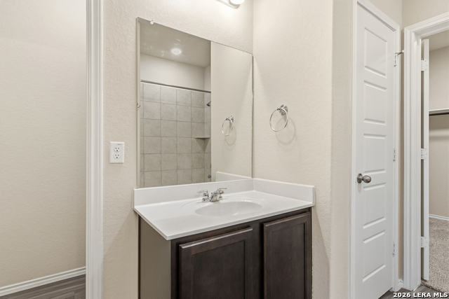 Image 24 of 44 For 513 Chelson Hunt