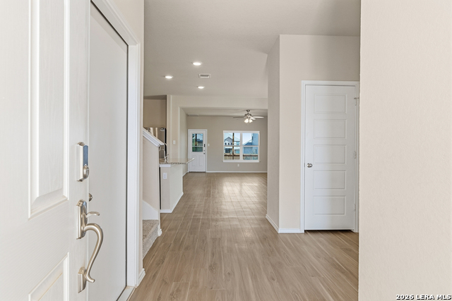 Image 4 of 44 For 513 Chelson Hunt