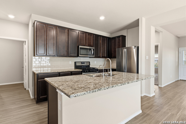 Image 9 of 44 For 513 Chelson Hunt