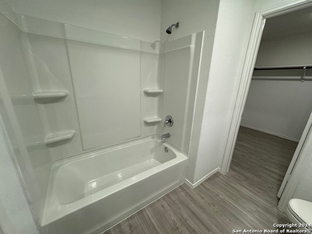 Listing photo id 16 for 7010 Solar Ridge