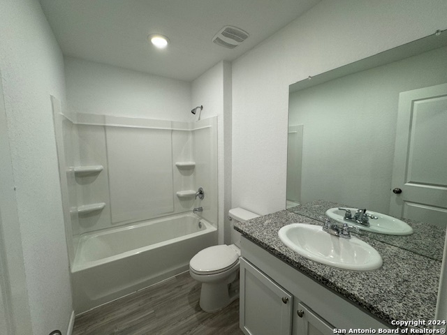 Listing photo id 20 for 7010 Solar Ridge