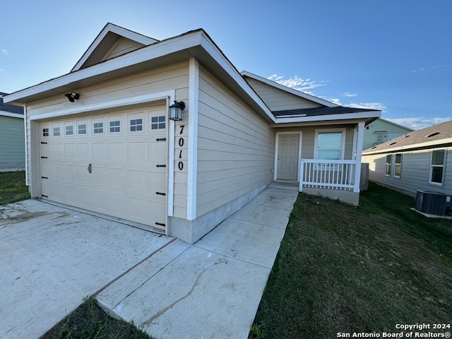 Listing photo id 22 for 7010 Solar Ridge