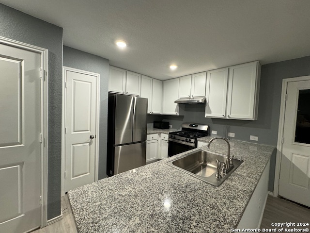 Listing photo id 6 for 7010 Solar Ridge