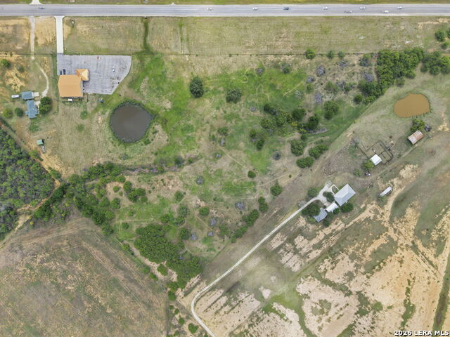 Image 9 of 11 For 1764 Loop 1604 S E