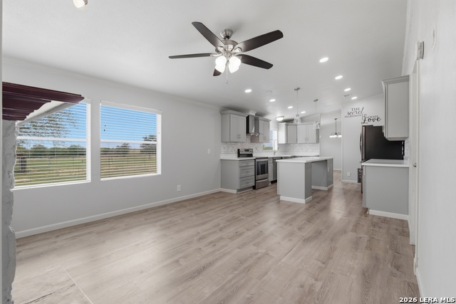 Listing photo id 9 for 5975 County Road 277