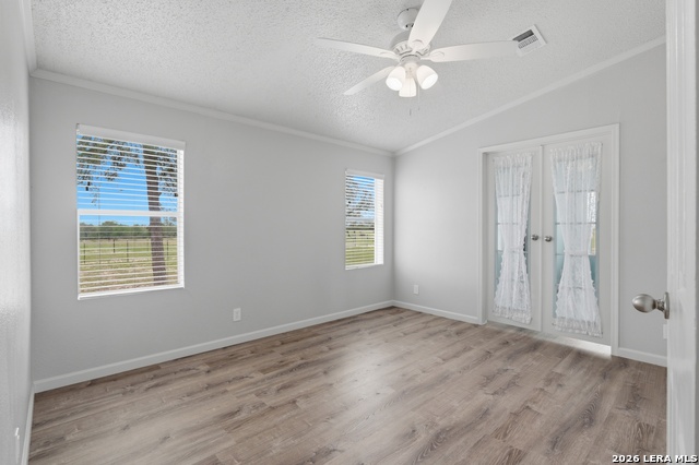 Listing photo id 15 for 5975 County Road 277