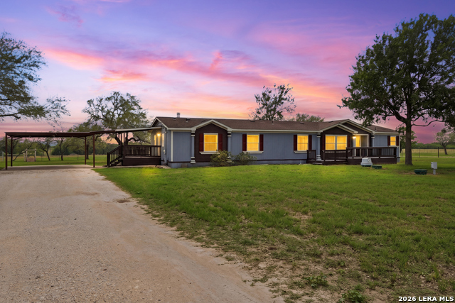 Listing photo id 1 for 5975 County Road 277