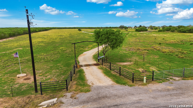 Listing photo id 35 for 5975 County Road 277