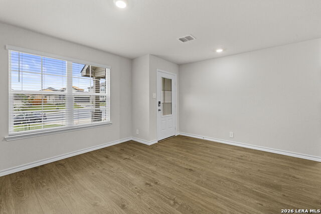 Image 5 of 20 For 14712 Crosby Rusk