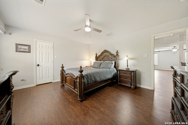 Image 18 of 22 For 1223 Stetson Grn