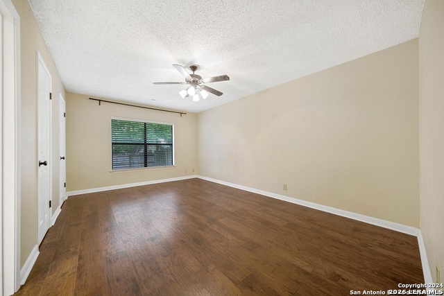 Image 12 of 24 For 9844 Fortune Ridge Dr