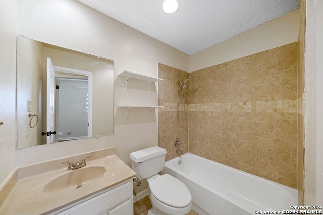 Image 20 of 24 For 9844 Fortune Ridge Dr