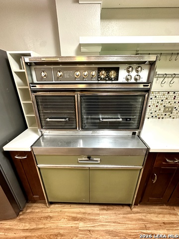 Image 10 of 25 For 809 Florence St