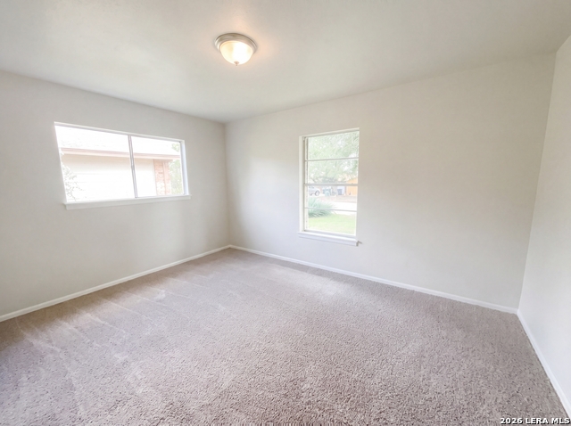 Image 12 of 18 For 225 La Jolla