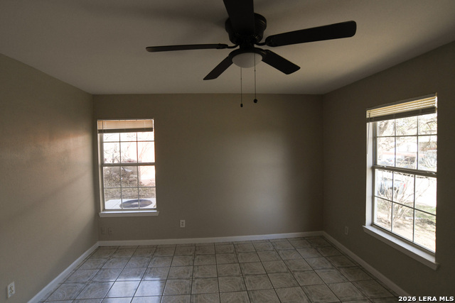 Image 11 of 17 For 3522 Bob Billa