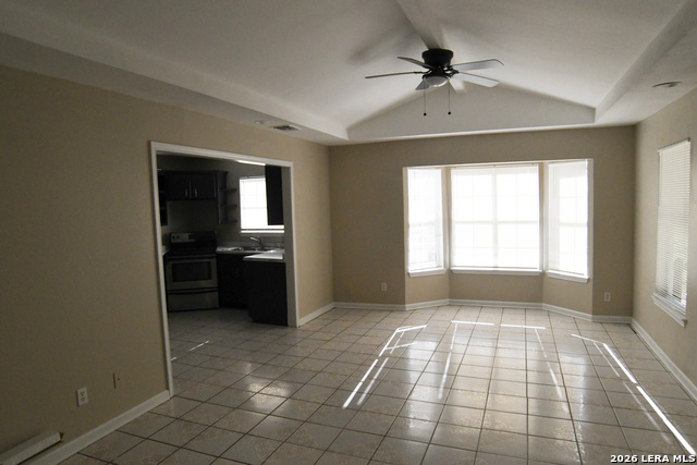 Image 8 of 17 For 3522 Bob Billa