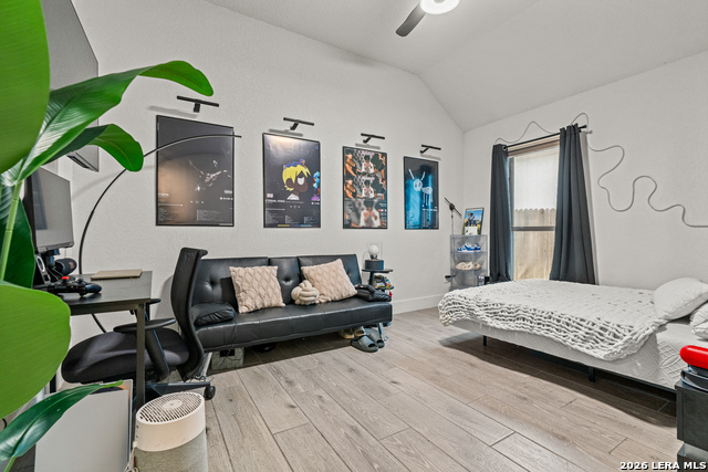 Image 24 of 29 For 1102 Cadogan Squire