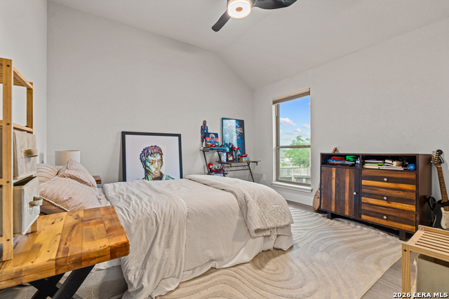 Image 7 of 29 For 1102 Cadogan Squire