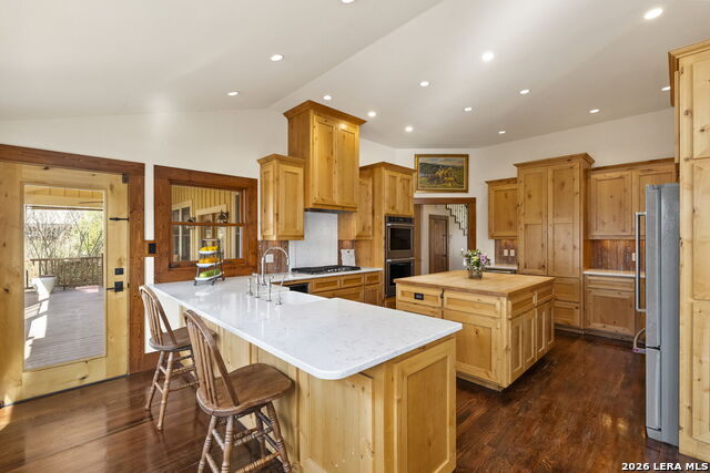 Image 19 of 50 For 107 High Street