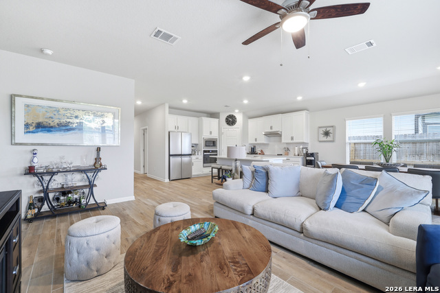 Image 7 of 30 For 29503 Frontier Way