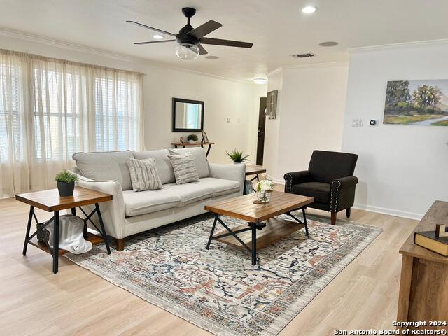 Image 11 of 50 For 1322 Oak Path