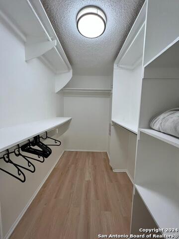 Image 29 of 50 For 1322 Oak Path