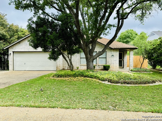 Image 4 of 50 For 1322 Oak Path