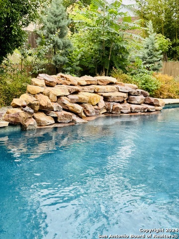 Image 47 of 50 For 1322 Oak Path