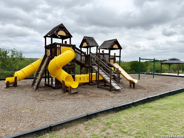 Listing photo id 23 for 10343 Lynwood Branch