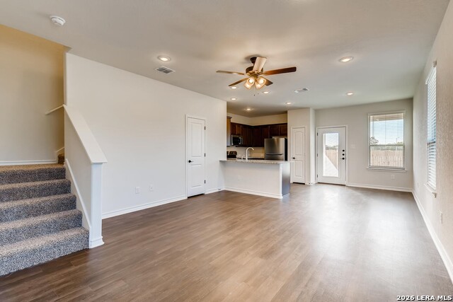 Listing photo id 2 for 10343 Lynwood Branch