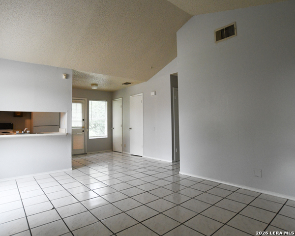 Details for 5529 Lochmoor  2, San Antonio, TX 78244