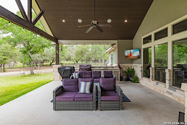 Image 35 of 44 For 117 Shelby  