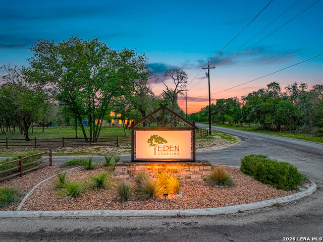 Image 42 of 44 For 117 Shelby  