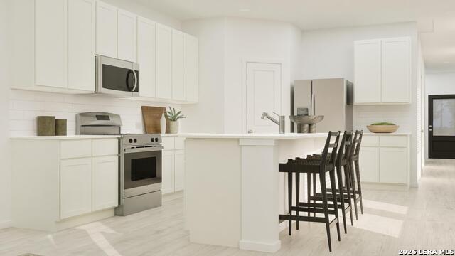 Listing photo id 16 for 8711 Boden Glen