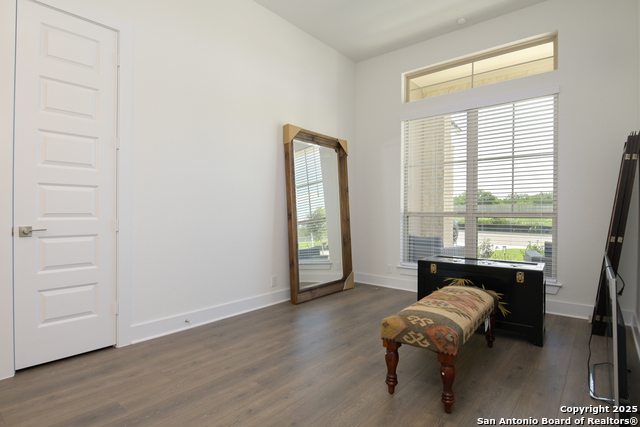 Listing photo id 16 for 524 Cotorra Springs