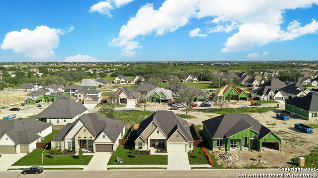 Listing photo id 31 for 524 Cotorra Springs